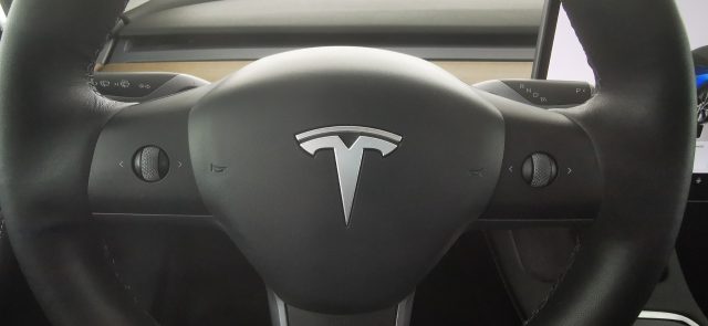 TESLA Model Y usata, con Telecamera per parcheggio assistito