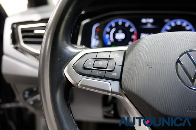 VOLKSWAGEN Taigo usata, con Leve al volante