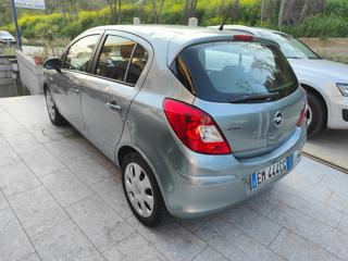 OPEL Corsa usata, con Airbag laterali