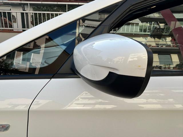 KIA Carens usata, con Climatizzatore