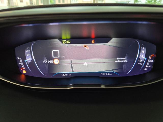PEUGEOT 3008 usata, con Park Distance Control