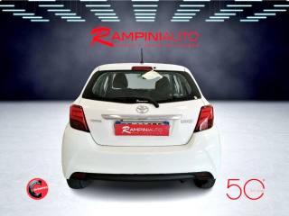 TOYOTA Yaris usata 7