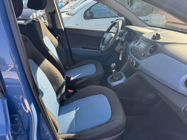 HYUNDAI i10 usata, con Controllo trazione