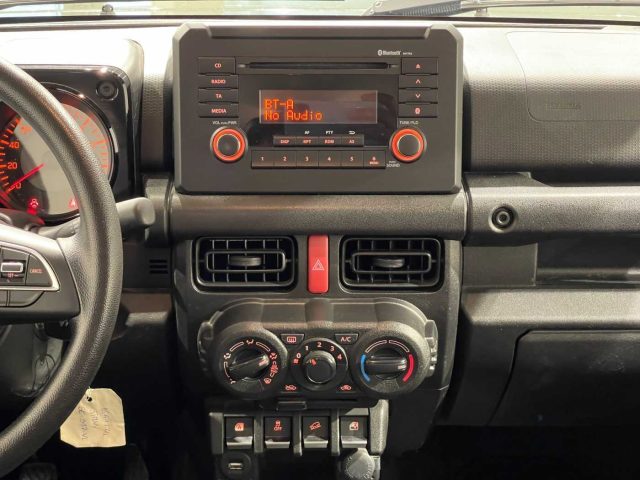SUZUKI Jimny usata, con Servosterzo