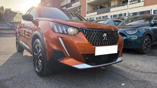 PEUGEOT 2008 usata, con Airbag