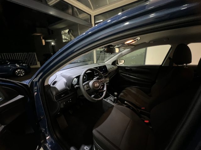 HYUNDAI i20 usata, con Sensori di parcheggio posteriori