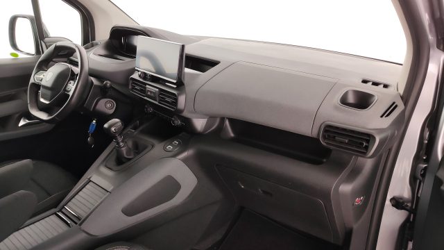 PEUGEOT Rifter usata, con Supporto lombare