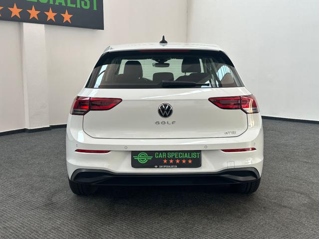 VOLKSWAGEN Golf usata, con Autoradio