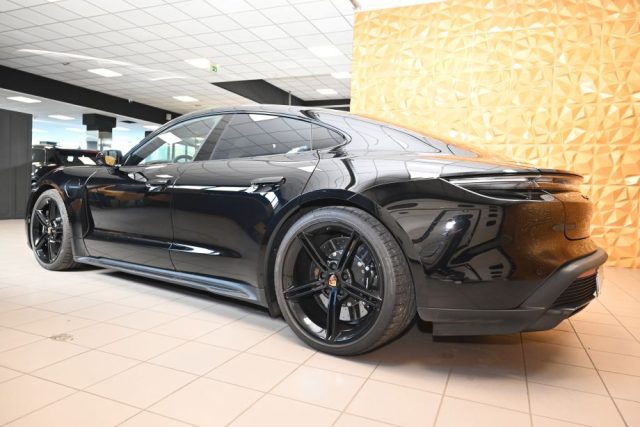 PORSCHE Taycan usata 94