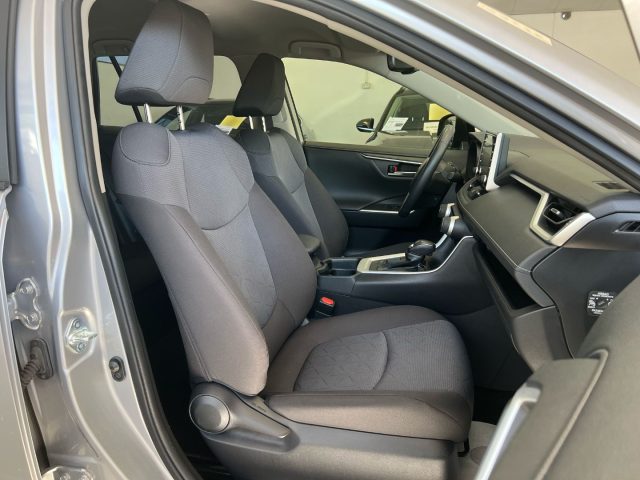TOYOTA RAV 4 usata, con Controllo automatico clima