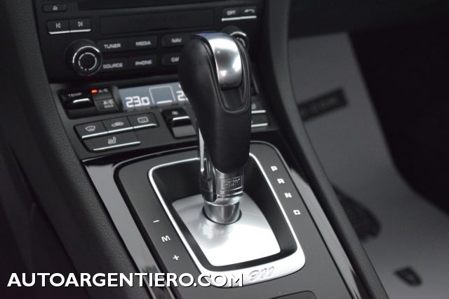 PORSCHE 911 usata, con USB