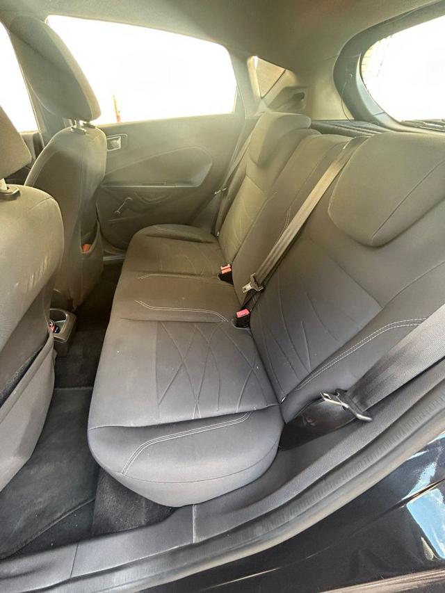 FORD Fiesta usata, con Climatizzatore
