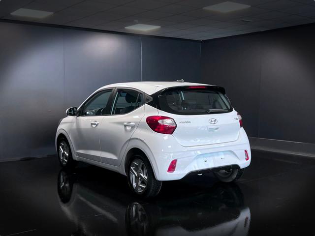 HYUNDAI i10 usata, con Autoradio