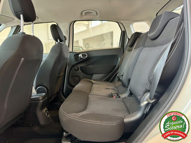 FIAT 500L usata, con USB