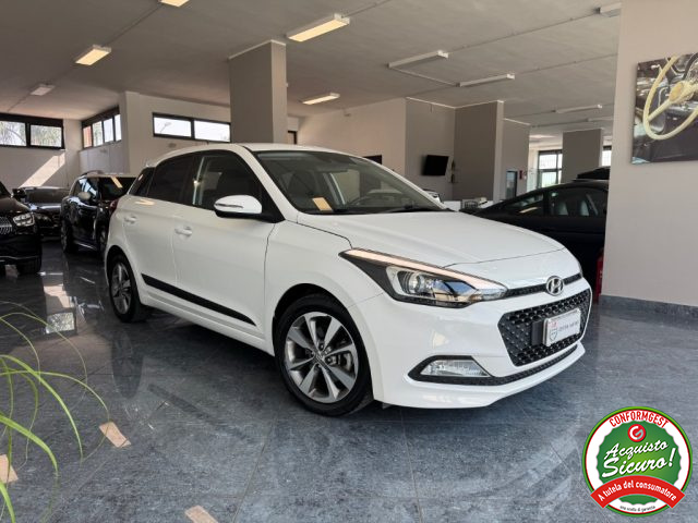 HYUNDAI i20 usata, con Alzacristalli elettrici