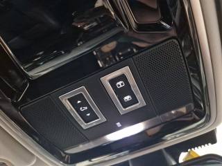 LAND ROVER Range Rover usata, con Touch screen