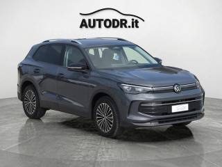 VOLKSWAGEN Tiguan usata, con Gancio traino