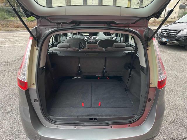RENAULT Scenic usata, con Chiusura centralizzata