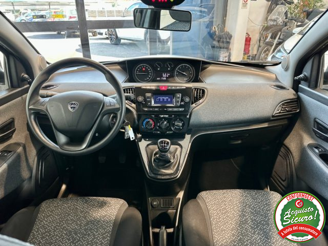 LANCIA Ypsilon usata, con ESP