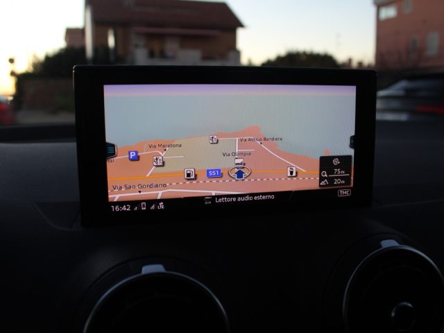 AUDI Q2 usata, con Volante multifunzione