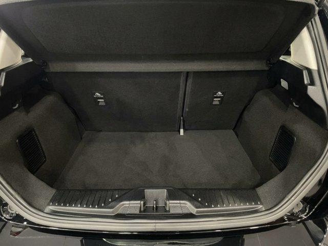 FORD Fiesta usata, con Boardcomputer