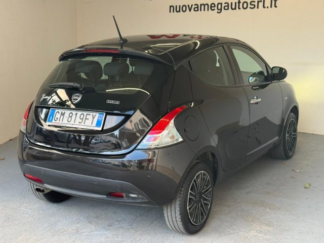 LANCIA Ypsilon usata, con Controllo trazione