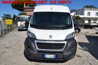 PEUGEOT Boxer usata, con Autoradio