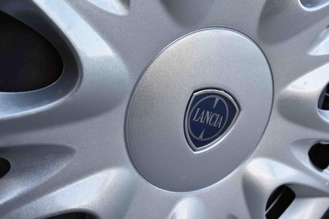 LANCIA Ypsilon usata, con Servosterzo