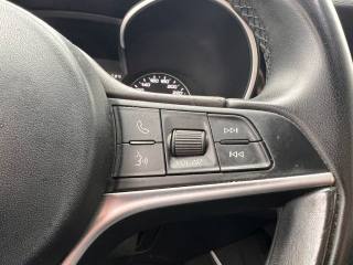 ALFA ROMEO Stelvio usata, con Cerchi in lega