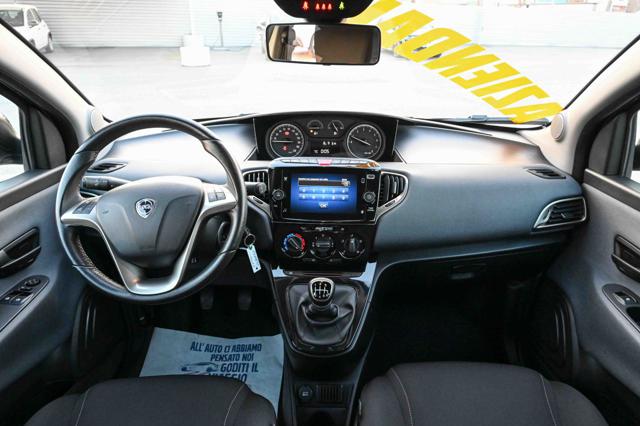 LANCIA Ypsilon usata, con ESP