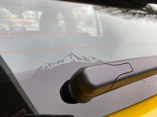 JEEP Avenger usata, con Volante in pelle