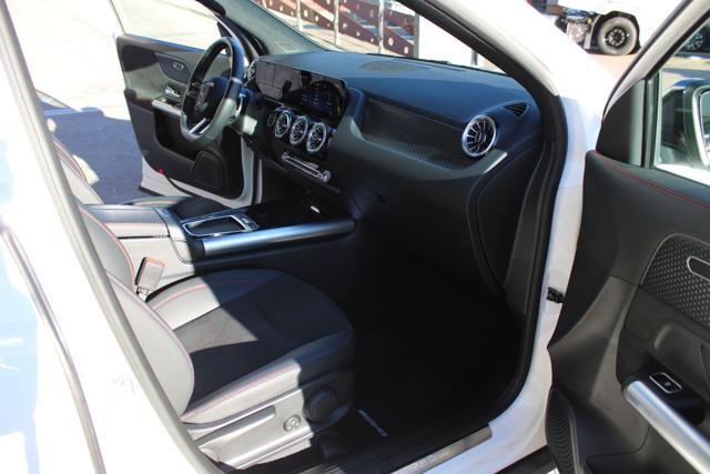 MERCEDES-BENZ GLA 220 usata, con ESP