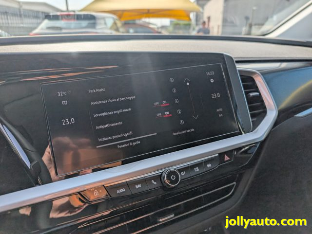 OPEL Grandland usata, con Portellone posteriore elettrico