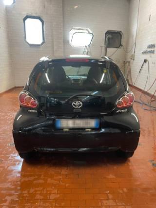 TOYOTA Aygo usata, con Airbag