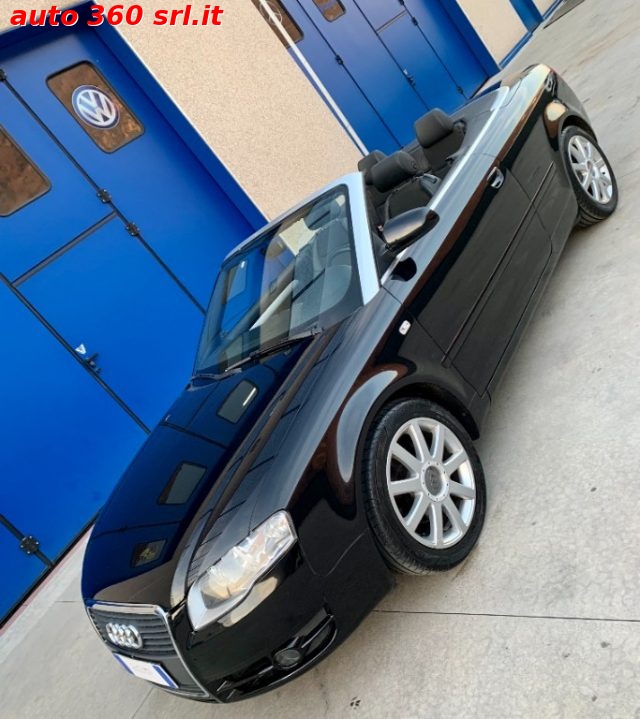 AUDI A4 usata, con Autoradio