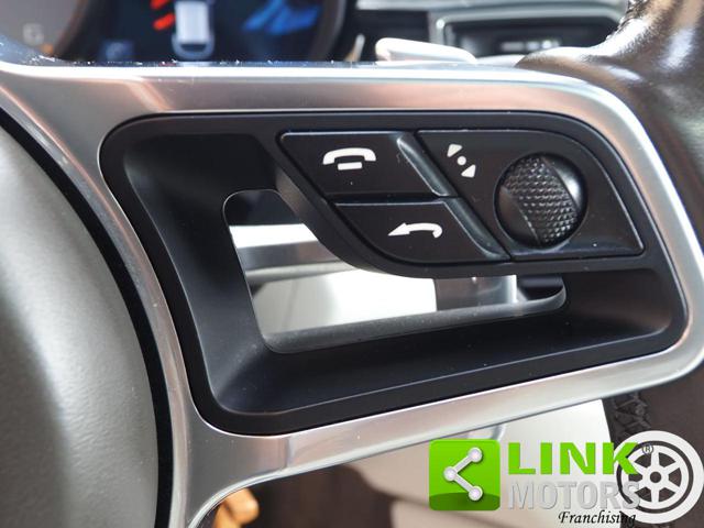 PORSCHE Macan usata 19