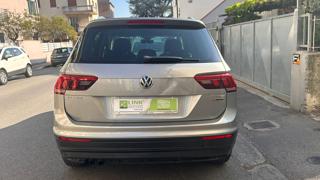 VOLKSWAGEN Tiguan usata, con Cruise Control