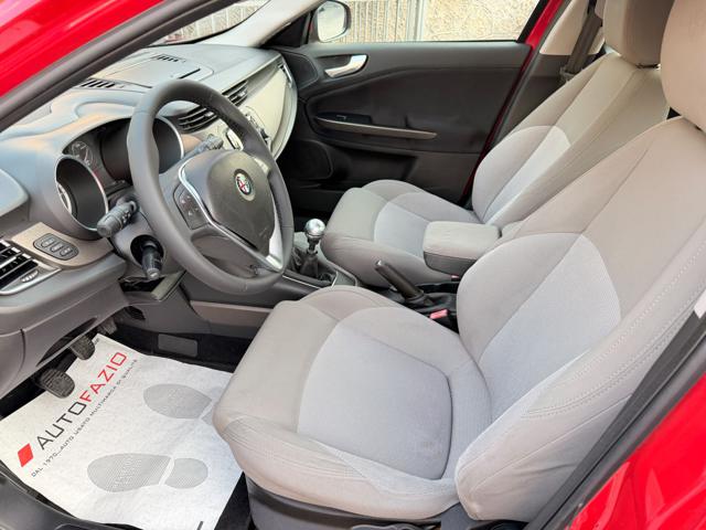 ALFA ROMEO Giulietta usata, con Autoradio