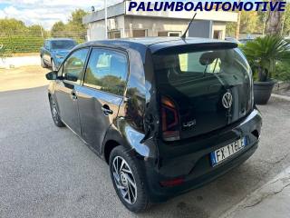VOLKSWAGEN up! usata, con Autoradio