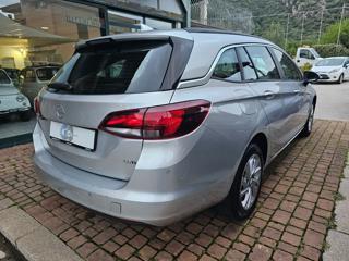 OPEL Astra usata, con Controllo trazione