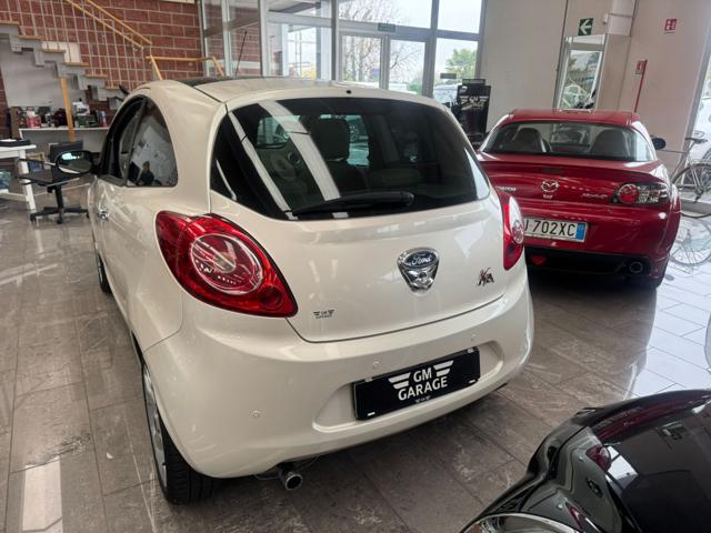 FORD Ka+ usata, con Specchietti laterali elettrici