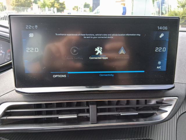 PEUGEOT 3008 usata, con Sensori di parcheggio posteriori
