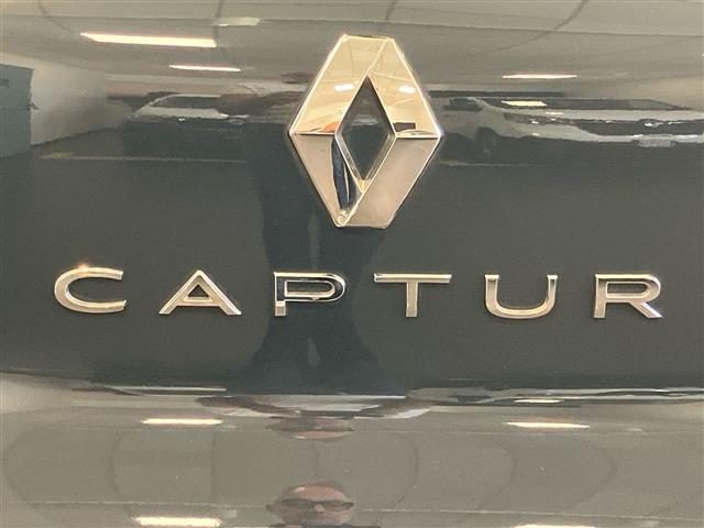 RENAULT Captur usata 17