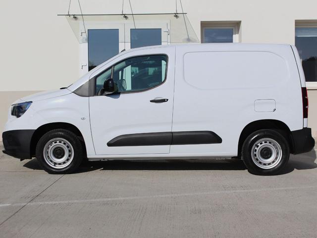 OPEL Combo usata, con Alzacristalli elettrici