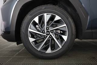 HYUNDAI Tucson usata 8