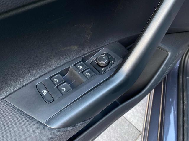 VOLKSWAGEN Polo usata, con USB