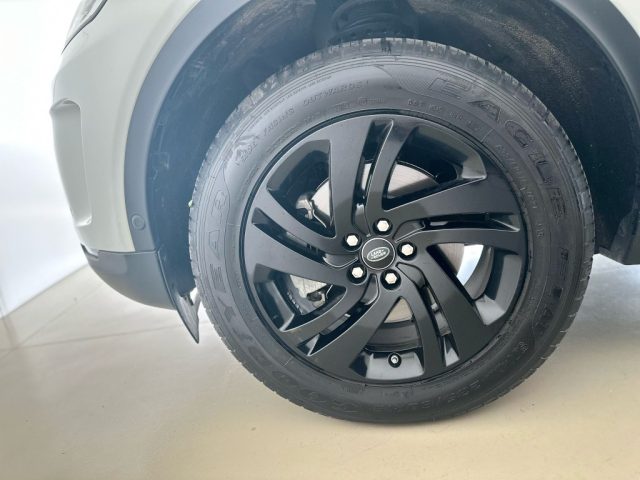 LAND ROVER Discovery Sport usata 8