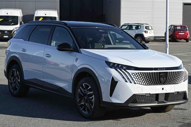 PEUGEOT 5008 usata, con Airbag laterali