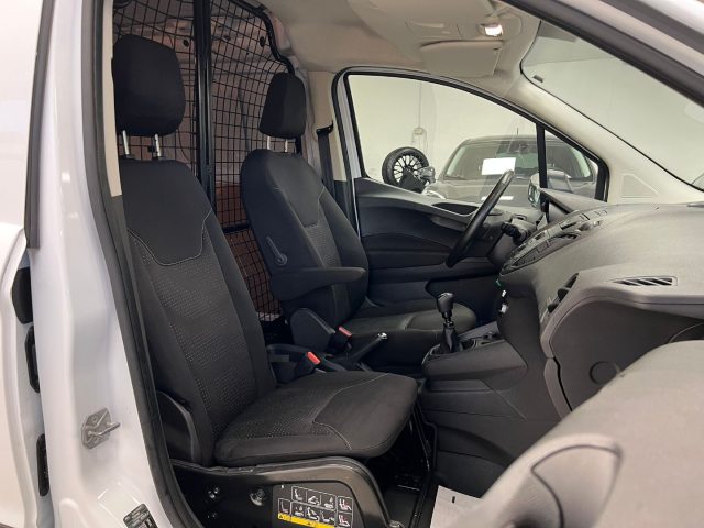 FORD Transit Courier usata, con Fendinebbia