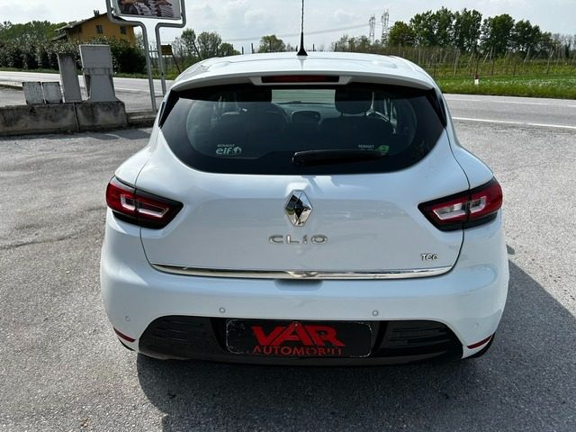 RENAULT Clio usata, con Alzacristalli elettrici
